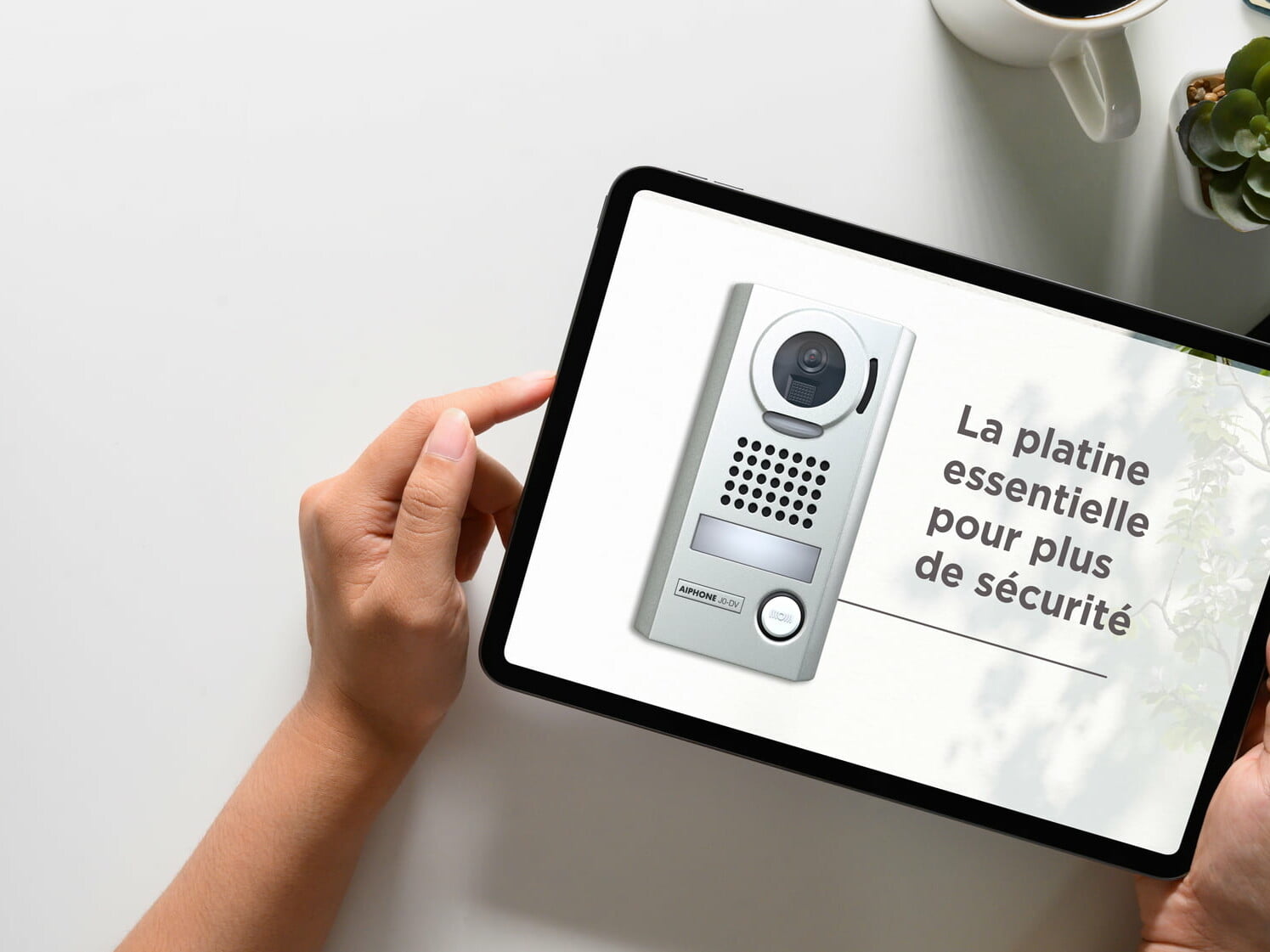 Vidéo de lancement produit 4 Vidéo de lancement produit AIPHONE videoJO1 edited